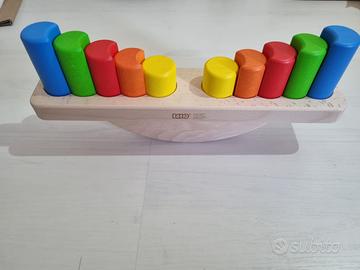 Gioco di Equilibrio e Incastro in legno