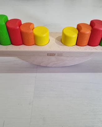 Gioco di Equilibrio e Incastro in legno
