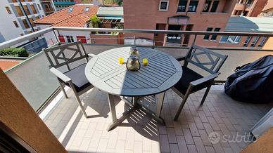 tavolo e sedie da giardino/balcone