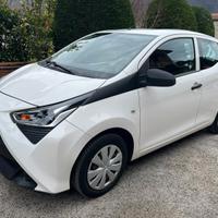 Toyota Aygo X 1.0 VVT-i 72 CV 5 porte Trend S-CVT 