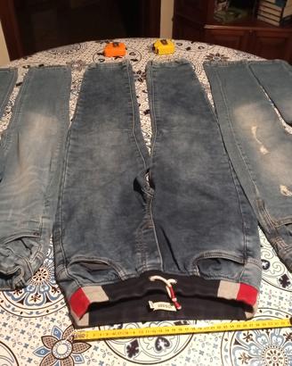 3 Pantaloni Bambino colore/tipo Jeans
