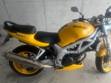 Suzuki sv650