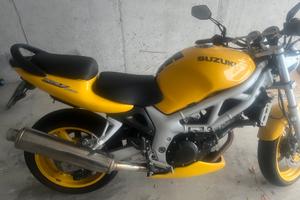 Suzuki sv650