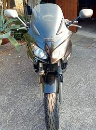 Honda cbf 1000