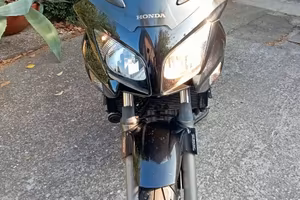 Honda cbf 1000