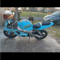 Suzuki GSXR 600 K1 Rizla