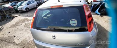 FIAT GRANDE PUNTO 2006 - PORTELLONE POSTERIORE