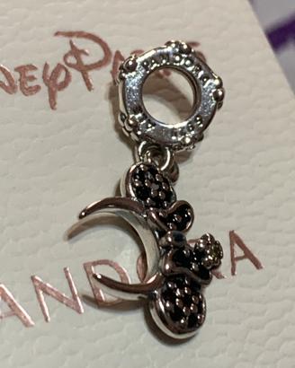 Charm pandora Disney Parks minnie