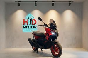 Aprilia SR GT 200