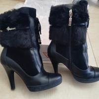 stivaletti Guess