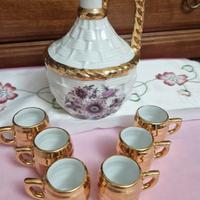 bottiglia liquore con bicchierini in porcellana fr