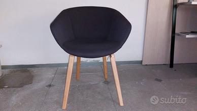 poltroncina in tessuto