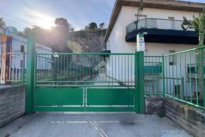 MONOLOCALE A PALERMO