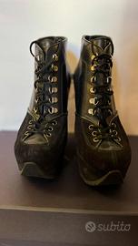 Stivaletto con zeppa YSL tg 36,5