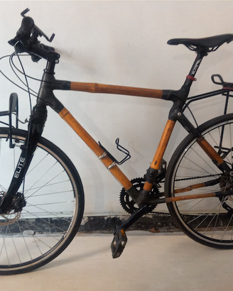 2 bici touring telaio in bamboo per uomo, milano