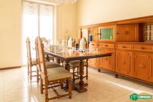 TRILOCALE DA PERSONALIZZARE CON BOX E CANTINA