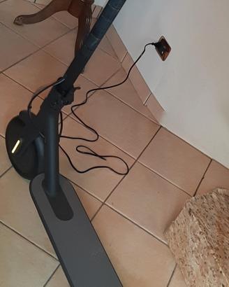 Monopattino elettrico Xiaomi 