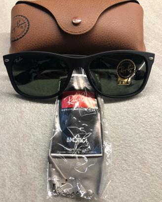 Occhiali Ray-Ban New Wayfarer RB2132