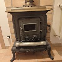 stufa a legna antica 