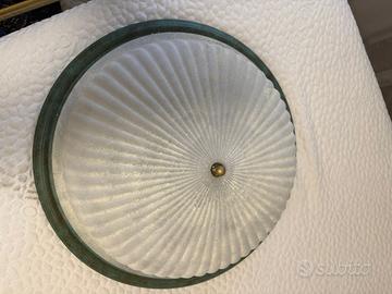 Plafoniera in vetro da soffitto