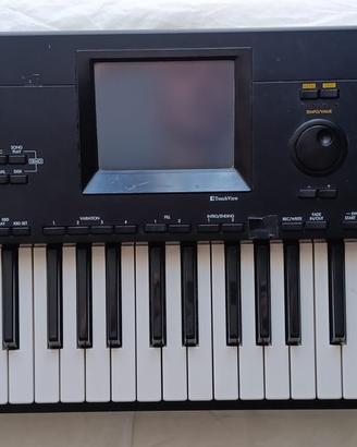 Korg I30 arranger workstation