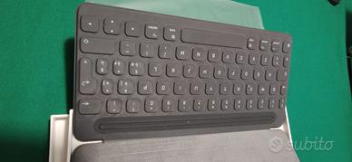 Apple smart keyboard ipad pro 9.7