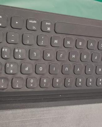 Apple smart keyboard ipad pro 9.7