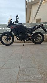 Honda Transalp 750