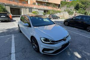 Golf R line 1.9 77 kw (105cavalli)