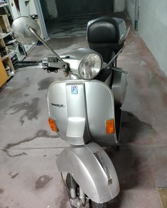Piaggio Vespa 150 PX