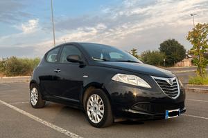 Lancia Ypsilon 1.2 69cv Benzina/Gpl 2013