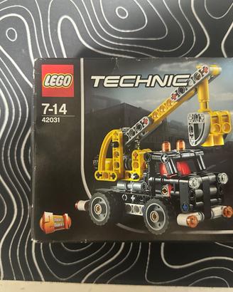 LEGO Technic 42031 - Camion con Gru