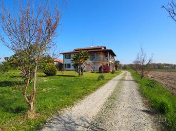 CASA INDIPENDENTE A BRUSNENGO