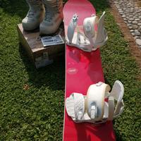 Snowboard e scarponi