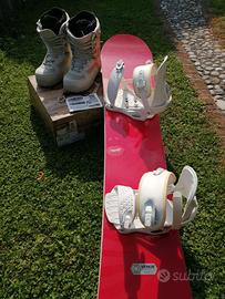 Snowboard e scarponi