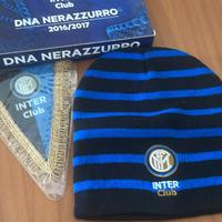 Cappellino e gagliardetto Inter