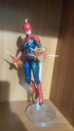 Marvel select Captain marvel figure