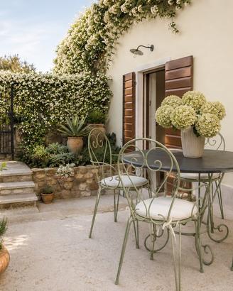 Bilocale arredato con giardino- periodo invernale