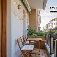 APPARTAMENTO TRILOCALE CON TERRAZZO E TERMOAUTO...