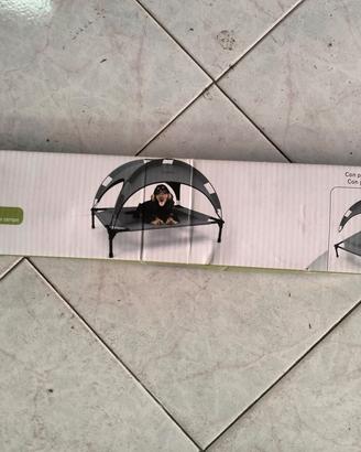 lettino con parasole per cani