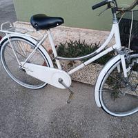 bicicletta da donna 