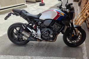 HONDA CB 1000 R