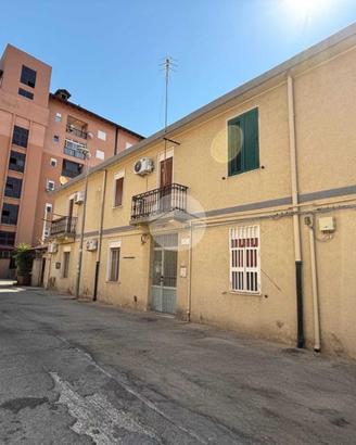 2 LOCALI A MESSINA
