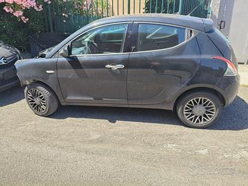 LANCIA YPSILON RICAMBI