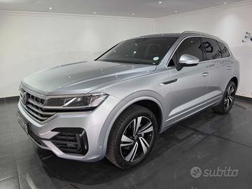 Volkswagen Touareg 3.0 V6 TDI Advanced 231CV/4x4/F