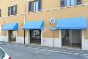 NEGOZIO A BAGNOLO MELLA