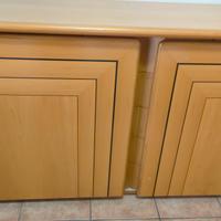 Mobile basso in legno massello 