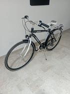 Biciclette varie nuove e seminuove.