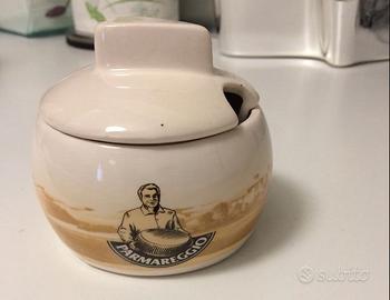 Formaggiera per parmigiano / grana grattugiato