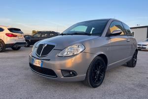 LANCIA YPSILON 1.4 8V FULL TETTO IN VETRO MY07